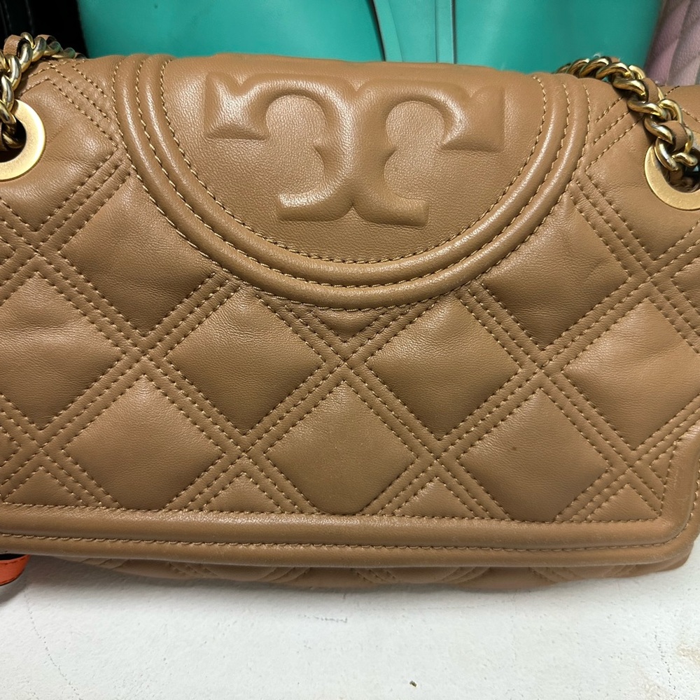 Tory 🤩 Burch